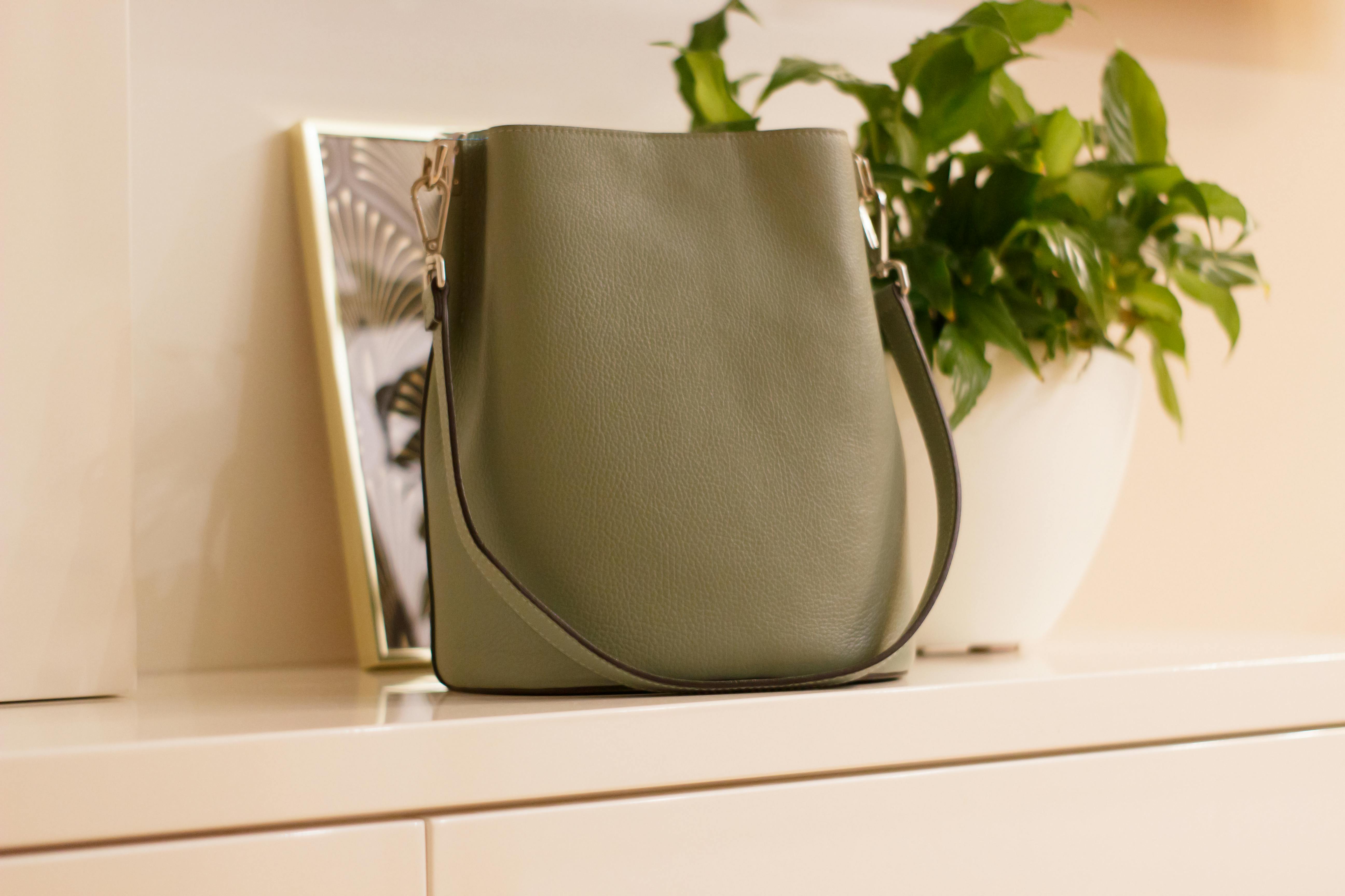 Pre-loved fashion items on DotMyStyle